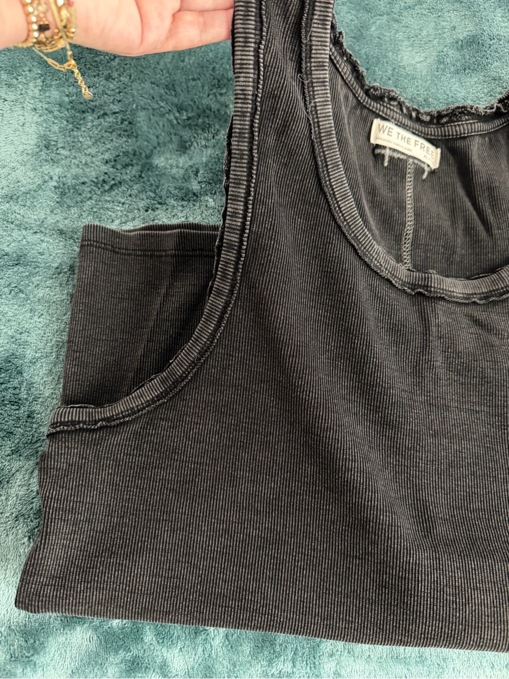 FREE P / WE THE FREE ! YESSSS THE DISTRESSED TANK THAT issss a 10!!! check !!! - Picture 4 of 8